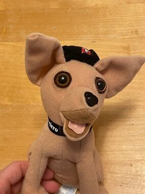 Talking Retro 1990s Taco Bell chihuahua